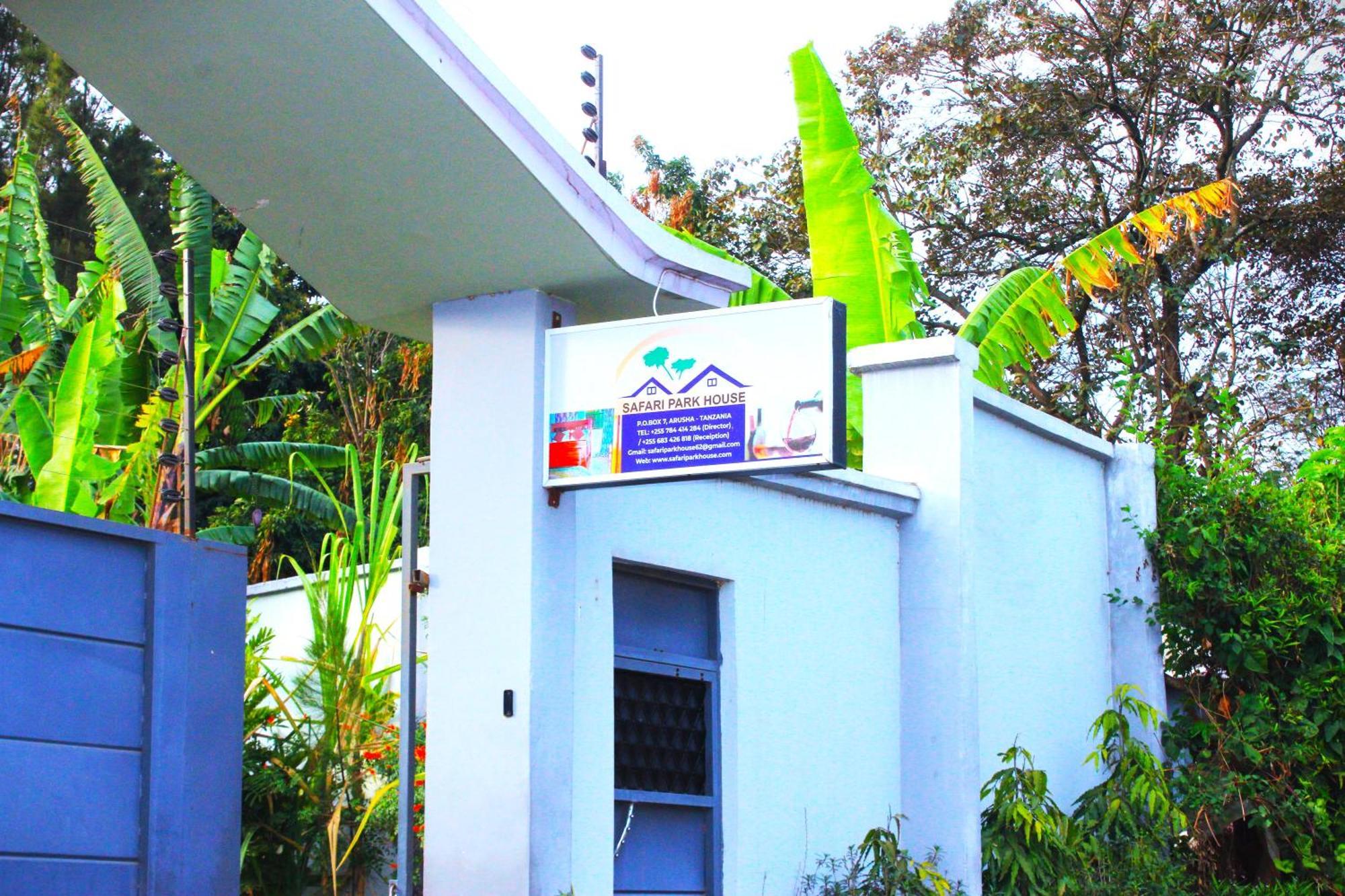 Safari Park House Panzió Arusha Kültér fotó